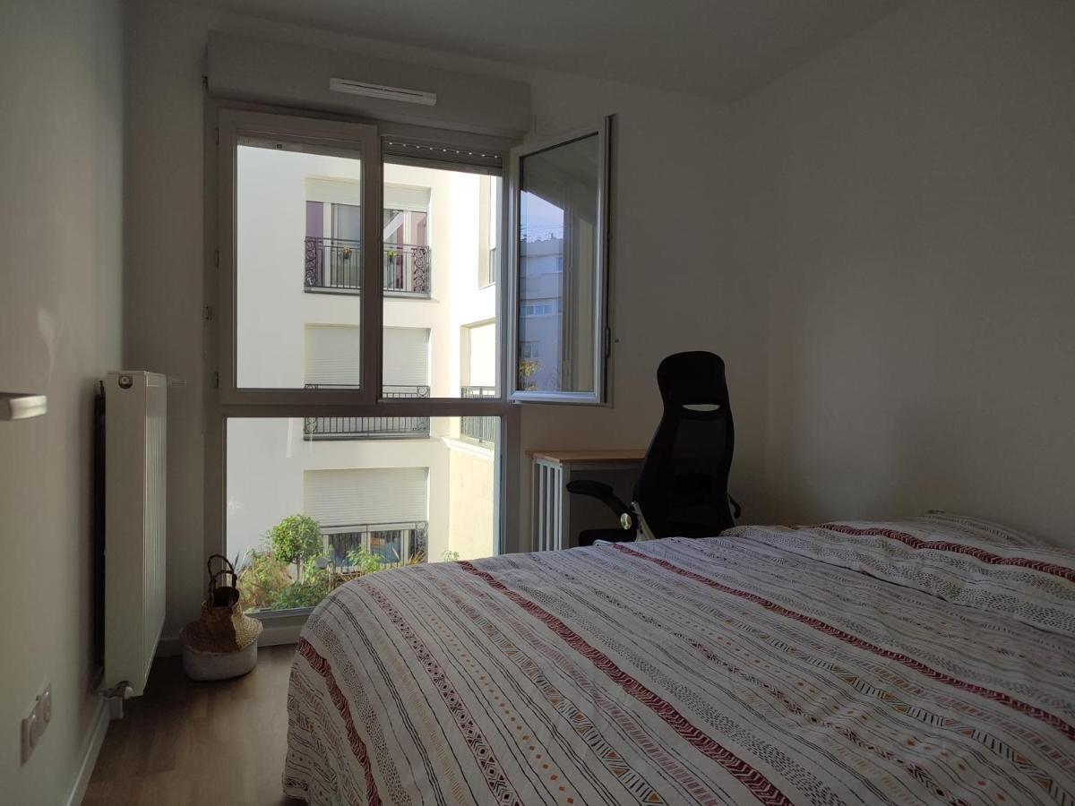 Chambre Privee Dans Un Nouvel Appartement Partage Pres De Paris Avec Parking Gratuit Chevilly-Larue Esterno foto